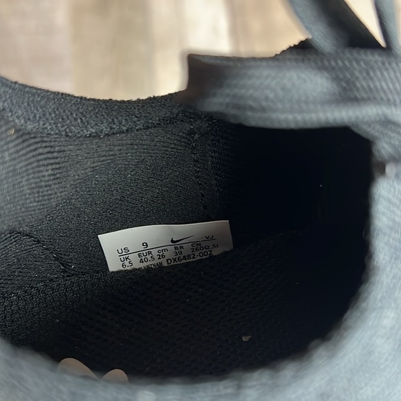 Nike Free Run Flyknit Next Nature Running Shoe - Picture 8 of 8